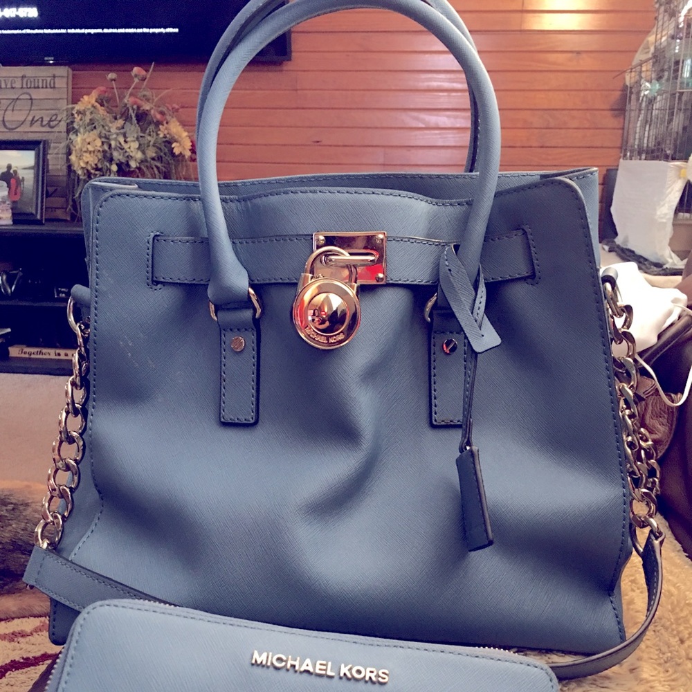 Michael Kors Hamilton Saffiano handbag with Matching Wallet